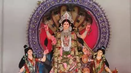 ময়না: গৌরাঙ্গচকে গৌরাঙ্গ মিলন সংঘের ২৫ তম বর্ষে মনসা পূজা উপলক্ষে রক্তদান শিবির ও বিনামূল্যের স্বাস্থ্য পরীক্ষা শিবিরের আয়োজন