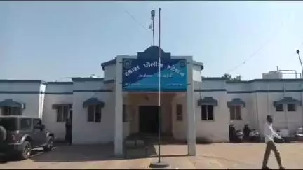 ટંકારા: શહેરમાં મહિલાએ ઓવરબ્રિજ પરથી લગાવી મોતની છલાંગ