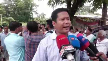 বইটামাৰী: বৰপাৰাত বঙাইগাঁও কানাড়া বেংকৰ লোণ কেলেংকাৰীৰ তদন্ত ইডিৰ দ্বাৰা কৰিবলৈ চৰকাৰক দাবী কেএমএছএছৰ জিলা সভাপতি নন্দন দেবনাথৰ