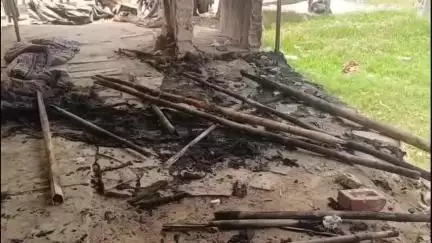 हसनपुर: हसनपुर कोतवाली क्षेत्र के गांव शाहपुर कला में रंजिश के चलते रुई में लगाई आग, हजारों का हुआ नुकसान