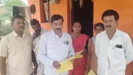 ಚಳ್ಳಕೆರೆ: ಪ್ರತಿಯೊಂದು ಆಸ್ತಿಗೂ ಇ-ಖಾತಾ ಪಡೆಯುವುದು ಕಡ್ಡಾಯ:ನಾಯಕನಹಟ್ಟಿಯಲ್ಲಿ ಪ.ಪಂ ಮುಖ್ಯಧಿಕಾರಿ ಶ್ರೀನಿವಾಸ್