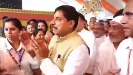 करेली: मुख्यमंत्री के आगमन पर गाडरवारा में तेंदूखेड़ा विधायक, पूर्व राज्यसभा सांसद व भाजपा जिलाध्यक्ष ने CM से की मुलाकात