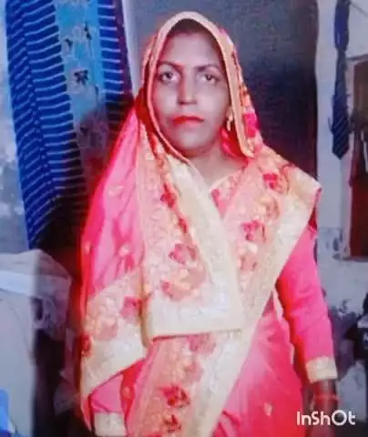 कासगंज: अमापुर एटा मार्ग पर बाइक सवार सास-दामाद को अज्ञात वाहन ने मारी टक्कर, मृतक सास के शव को पीएम के लिए कासगंज भेजा गया
