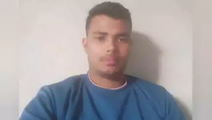 গাজোল: ৮ মাইল ১২ নং জাতীয় সড়ক এলাকায় গাজোলের কুতুব সহর গ্রামের এক টোটো চালক পথ দুর্ঘটনায় গুরুতর জখম হয়ে