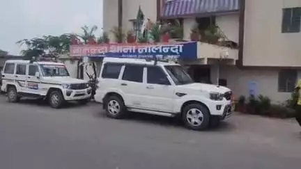 सिलाव: नालंदा थाना पुलिस ने पनहेशा गांव से 4 लीटर शराब के साथ एक व्यक्ति को गिरफ्तार किया