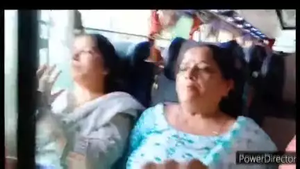 गलोड़: बकारटी व कुसाड की 150 महिलाएं तीर्थों की यात्रा पर निकलीं, विधायक हमीरपुर ने उपलब्ध करवाईं बसें