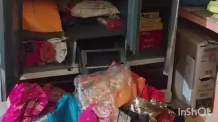 सिकंंदराबाद: सिकंदराबाद कोतवाली क्षेत्र के सरायदूल्हा गांव में अज्ञात चोरों ने एक बंद मकान को बनाया निशाना