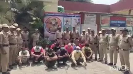 विकासनगर: कोतवाली विकासनगर पुलिस ने वारंटियों के खिलाफ प्रचलित कार्रवाई में 18 वारंटियों को किया गिरफ्तार