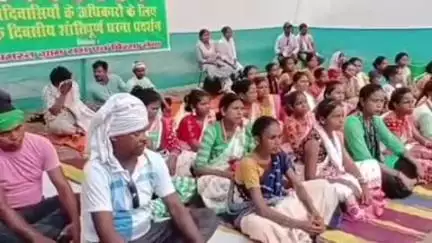 गोलमुरी-सह-जुगसलाई: बिरसा मुंडा शहादत दिवस पर बिरसा सेना का धरना प्रदर्शन