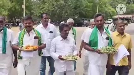 கரூர்: தமிழக விவசாயிகள் பாதுகாப்பு சங்கம் சார்பில் சிபில் ஸ்கோர் பார்த்து மட்டும் கடன் வழங்க வேண்டும் என்ற ஆணையை ரத்து செய்ய கோரி மனு