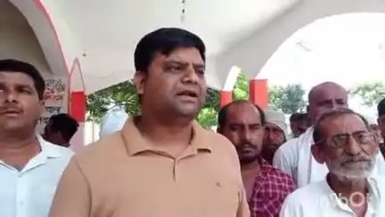 ग्राम पालीआनंदगड़ी निवासी ग्रामीणों ने दबंगों पर लगाया तालाब पर कब्जा करने का आरोप, डीएम से की शिकायत #jansamasya