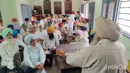 ਫਤਿਹਗੜ੍ਹ ਸਾਹਿਬ: ਐਸਡੀਐਮ ਦਫਤਰ ਨੇੜੇ ਹੋਈ ਪੰਜਾਬ ਗੌਰਮਿੰਟ ਪੈਨਸ਼ਨਰਜ਼ ਐਸੋਸੀਏਸ਼ਨ ਦੀ ਮੀਟਿੰਗ