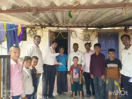 బాల్కొండ: నేషనల్  మిన్స్ కం మెరిట్ స్కాలర్షిప్ కు ఎంపికైన మోతె పాఠశాలకు చెందిన ఇద్దరు విద్యార్థిని లు