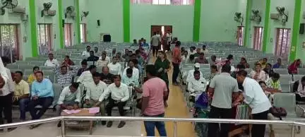ଭଦ୍ରକ ଗ୍ରାମାଞ୍ଚଳ: ବାସୁଦେବପୁର ପଞ୍ଚାୟତ ସମିତି କାର୍ଯ୍ୟାଳୟ ଠାରେ ପ୍ରତ୍ୟେକ୍ଷ ଯୁଗ୍ମ ଅଭିଯୋଗ ଶୁଣାଣୀ ଅନୁଷ୍ଠିତ