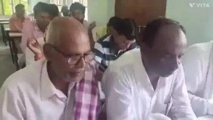 सिरदला: मोबाइल एप से कार्य करने के लिए बीएलओ को दिया गया एक दिन का प्रशिक्षण