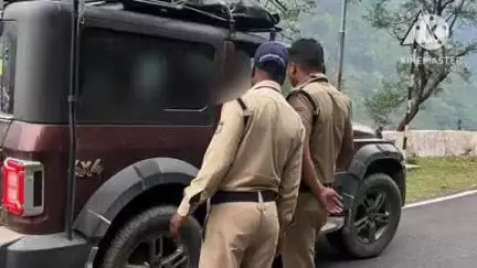 पिथौरागढ़: शराब पीकर हुड़दंग करने और ट्रैफिक नियमों का उल्लंघन करने वाले 117 लोगों के खिलाफ जनपद पुलिस ने की कार्रवाई