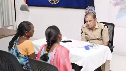 అనకాపల్లి జిల్లా ఎస్పీ కార్యాలయంలో నిర్వహించిన ప్రజా సమస్యల పరిష్కార వేదిక కార్యక్రమానికి 25 ఫిర్యాదులు