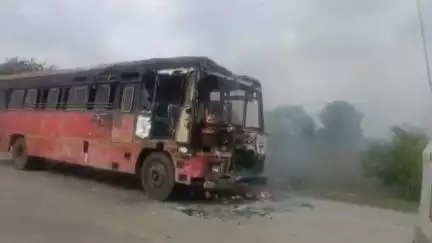 केज: केस कळम महामार्गावर एसटी बसने पेट घेतला, मोठा अनर्थ टळला