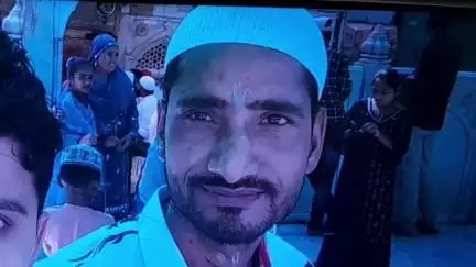 मथुरा: ईद पर अम्मी-अब्बू से मिलकर मुरैना से मथुरा लौट रहे युवक की चलती ट्रेन से गिरकर हुई मौत, बेटे की आंखों के सामने हुआ हादसा