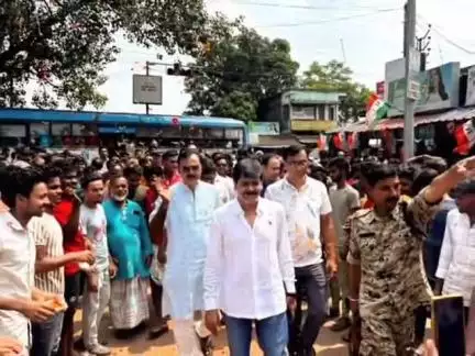 ভাঙড় ১: অবরোধ ও আন্দোলনের পর কথা মতো 7 দিনের মাথায় বালিগাদা মোড়ে রাস্তার কাজের উদ্বোধন করলেন ভাঙড়ের পর্যবেক্ষক #jansamasya
