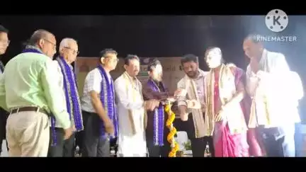 বিলোনিয়া: বিলোনিয়ার শচীন দেব বর্মণ অডিটরিয়ামে হলে আয়োজিত জেলা ভিত্তিক লোন মেলা, উপস্থিত মন্ত্রী
