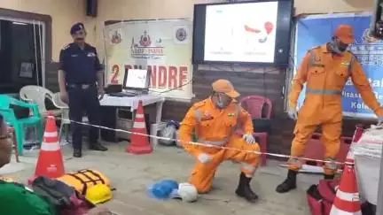 রামপুরহাট ২: মাড়গ্রামে প্রাকৃতিক বিপর্যয় ও প্রাথমিক চিকিৎসা নিয়ে প্রশিক্ষণের ব্যবস্থা করল NDRF, উপস্থিত BDO সহ অন্যরা