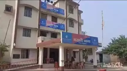 बखरी: मोहनपुर में अनियंत्रित ट्रैक्टर की चपेट में आने से 8 वर्षीय बच्ची गंभीर रूप से घायल, बेगूसराय रेफर