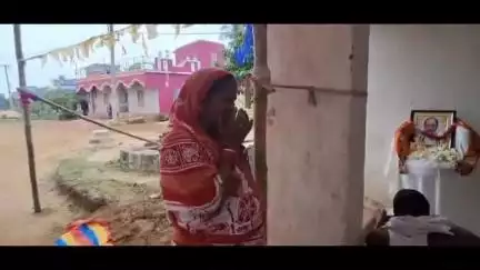 କାମାକ୍ଷାନଗର: ପୂର୍ବତନ ବିଧାୟକ ପ୍ରସନ୍ନ ପଟ୍ଟନାୟକଙ୍କ ଏକାଦଶାହରେ ସୋମବାର ୧ଟାରେ ଭକ୍ତିପୂତ ଶ୍ରଦ୍ଧାଞ୍ଜଳି  ଜଣାଇଲେ କେନ୍ଦୁଢିପି  ଗ୍ରାମବାସୀ