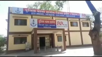 हातोद: हातोद देपालपुर रोड पर वाइन शॉप के पास बाइक सवार ने यूको को टक्कर मारी, एक की मौत, एक घायल