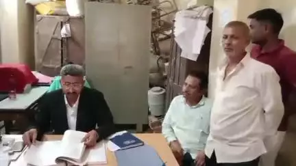 धौलपुर: बिजली के तार काटकर चोरी करने के मामले में कोर्ट ने 3 आरोपियों को 3-3 साल के साधारण कारावास की सुनाई सजा