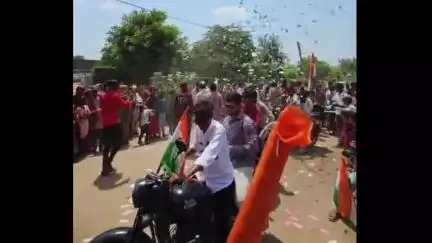 વાંકાનેર: તાલુકાના ભેરડા ગામે આર્મીની ટ્રેનિંગ પૂર્ણ કરી વતન પરત ફરતા જવાનનું સ્વાગત કરાયું