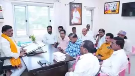 పటాన్​​చెరు: పది పరీక్షా ఫలితాల్లో అత్యుత్తమ ప్రతిభ కనబరిచిన ప్రభుత్వ, ప్రైవేట్‌ విద్యార్థులకు నగదు ప్రోత్సాహకం అందిస్తాం: MLA జీఎంఆర్