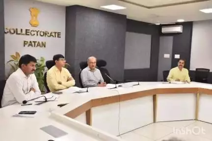 રાધનપુર: કલેકટર કચેરી ખાતે યોગ દિવસને લઈને બેઠક યોજાઇ