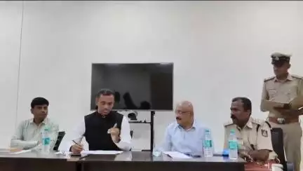 ಚಳ್ಳಕೆರೆ: ನಗರದ ತಾ.ಕಚೇರಿಯಲ್ಲಿ‌‌ ತಾಲ್ಲೂಕು ಮಟ್ಟದ ಮಕ್ಕಳ ರಕ್ಷಣಾ ಸಮಿತಿ ಸಭೆ