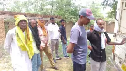 दुधि: चौना गांव में खेत में शौच के लिए गए युवक की जहरीले जंतु के काटने से हुई मौत, परिजनों में मचा कोहराम