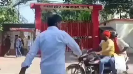 मेदिनीनगर (डालटनगंज): पलामू कोर्ट ने हैदरनगर सजवन दोहरे हत्याकांड के तीन अभियुक्तों को सुनाई उम्रकैद, ₹50-50 हजार का जुर्माना भी