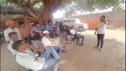 बिलारी: भीषण गर्मी से बचाव के लिए नागरिक एकता परिषद के कार्यकर्ताओं ने बिलारी क्षेत्र के विभिन्न गांवों में की बैठक