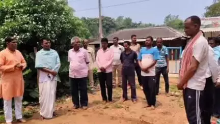 বাঘমুণ্ডী: বিরসা মুন্ডার ১২৫ তম প্রয়াণ দিবসে অযোধ্যাতে শ্রদ্ধাঞ্জলি নিবেদন বিজেপির, উপস্থিত জেলার সহ-সভাপতি