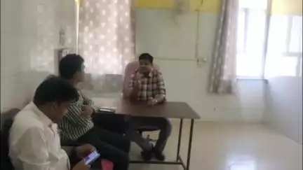 इंद्रगढ़: संभागीय आयुक्त राजेन्द्र सिंह शेखावत ने इंद्रगढ़ सामुदायिक स्वास्थ्य केंद्र का किया औचक निरीक्षण, दिए आवश्यक निर्देश