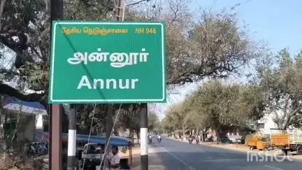அன்னூர்: தாசம்பாளையம் பிரிவு பகுதியில் அடிக்கடி நடைபெறும் விபத்துகள் தடுப்புகள் அமைக்க கோரிக்கை