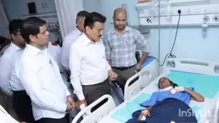 ठाणे: मुंब्रा रेल्वे दुर्घटनेतील उच्चस्तरीय चौकशी सुरू, मृतांच्या कुटुंबीयांना ५ लाखांची मदत: मंत्री गिरीश महाजन