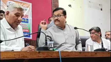 थानेसर: स्वच्छ भारत मिशन हरियाणा के अध्यक्ष सुभाष चंद्र ने कुरुक्षेत्र को स्वच्छ बनाने के लिए अधिकारियों से की बात