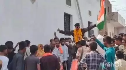 मनावर: मनावर के कोठड़ा गांव में अग्निवीर विकास धनगर का भव्य स्वागत