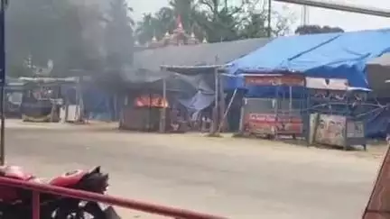 ଭଦ୍ରକ ଗ୍ରାମାଞ୍ଚଳ: ଚାନ୍ଦବାଲି ରେ ଗ୍ଯାସ ଲିକ ହୋଇ ଚାଟ ଦୋକାନ ରେ ନିଆଁ ଲାଗିଗଲା।