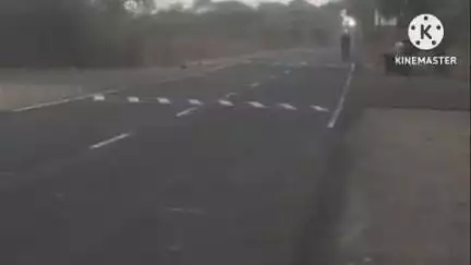 आर्वी: दुचाकीने सायकल स्वराला दिली मागावून धडक सायकल स्वार जखमी बोरगाव हातला येथील घटना