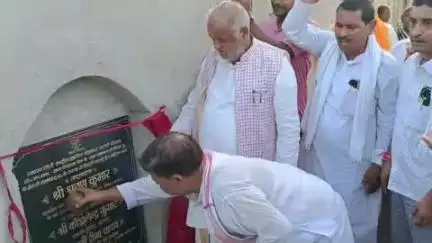 बेन: ग्रामीण विकास मंत्री श्रवण कुमार ने बेन प्रखंड के गांवों में कई योजनाओं का उद्घाटन व शिलान्यास किया