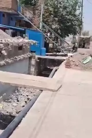 टीकमगढ़: बंडा नहर से 9 लोगों ने हटाया अवैध कब्जा, 20 से अधिक ने नहीं, 11 जून के बाद होगी सख्त कार्रवाई