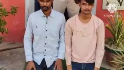 हिण्डौन: कांचरौली पेट्रोल पंप पर फोर व्हीलर कार से स्टंट कर रंगबाजी करते हुए दो युवकों को सदर पुलिस ने किया गिरफ्तार