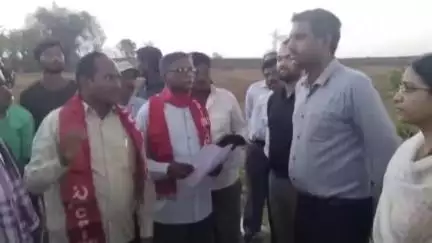 సిర్పూర్ టి: జగన్నాథ్ పూర్ ప్రాజెక్టును పూర్తి చేయాలని కేంద్ర బృందానికి వివరించిన సిపిఎం పార్టీ నాయకులు