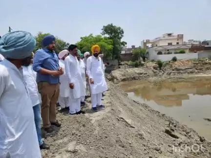ਫਤਿਹਗੜ੍ਹ ਸਾਹਿਬ: ਵਿਧਾਇਕ ਲਖਬੀਰ ਸਿੰਘ ਰਾਏ ਨੇ ਪਿੰਡ ਸਾਨੀਪੁਰ ਵਿਖੇ ਜਮੀਨਦੋਜ਼ ਨਾਲੀਆਂ ਦੇ ਪ੍ਰੋਜੈਕਟ ਦਾ ਨੀਂਹ ਪੱਥਰ ਰੱਖਿਆ